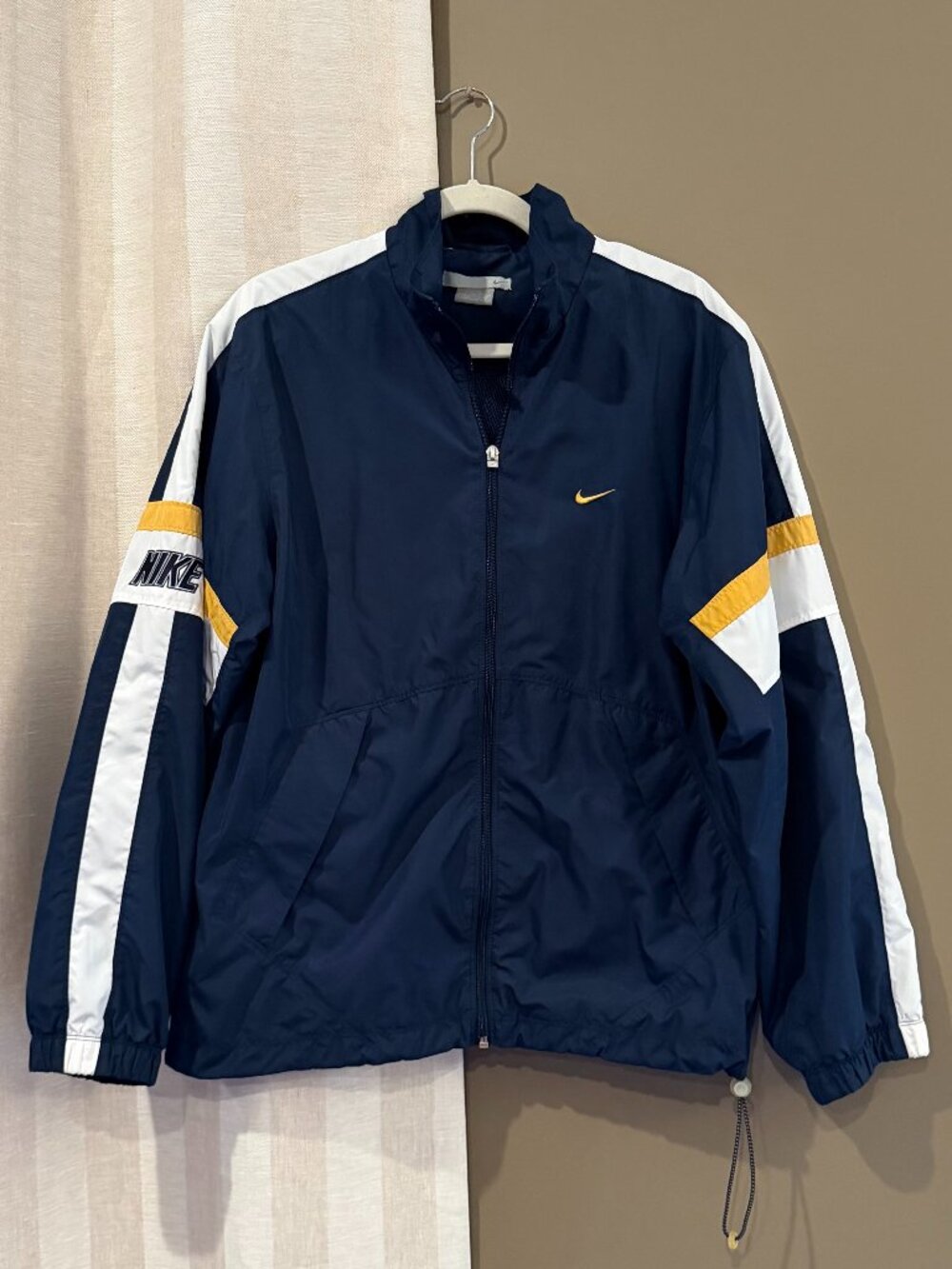Vintage Nike Y2K Full Zip Silver Tag Lined Windbreaker, Size Medium